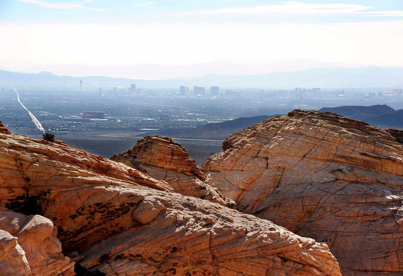 Exploring Las Vegas Beyond the Casinos: Natural Wonders and Adventure